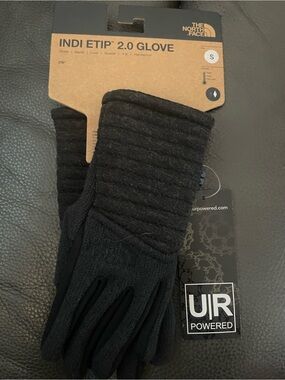 The North Face INDI ETIP 2.0 GLOVE. Brand New. Womens Size Small.